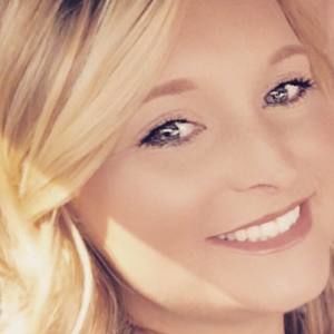 Meet your Posher, Hillary